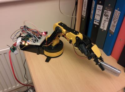 Raspberry Pi robot arm